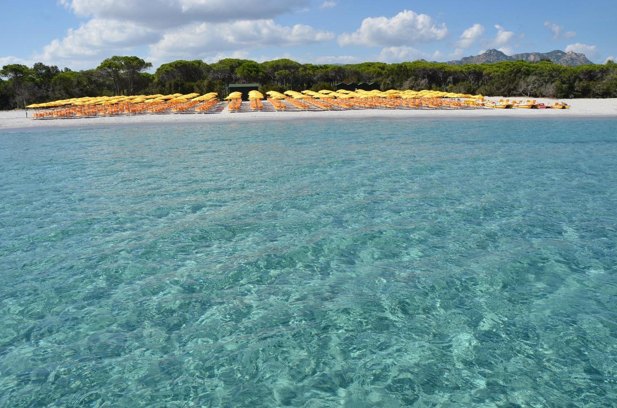 I Giardini Di Cala Ginepro Hotel Resort Cala Liberotto Εξωτερικό φωτογραφία